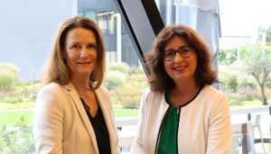 Anne Aubrunner, Astrid Valek: „Es ist nicht leicht versierte Produktfachleute zu finden, die auch mit den End-to-End-Erwartungen der Kunden vertraut sind.“