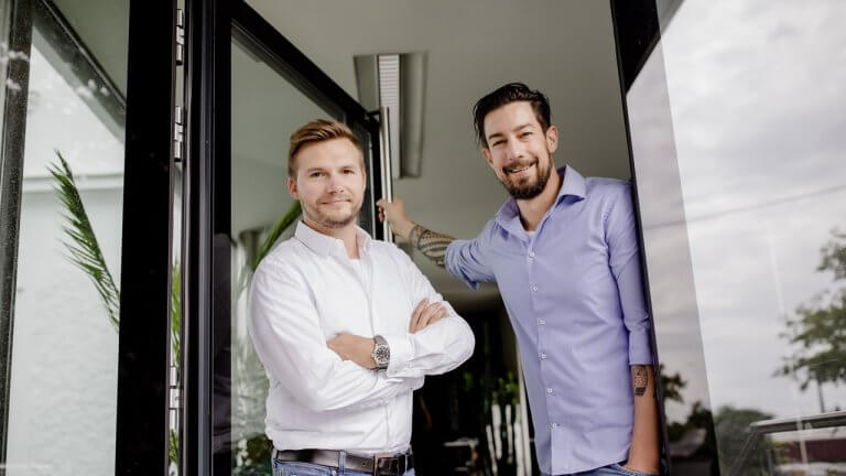 Mario Schantl und Martin Höllinger, Die beiden Geschäftsführer und Gründer des Finanz Startups OPTIFIN GmbH