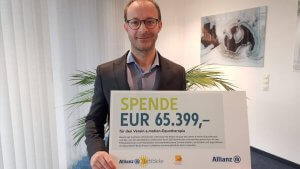 Rémi Vrignaud, CEO der Allianz Österreich, ist erfreut über die eingegangen Spenden.
